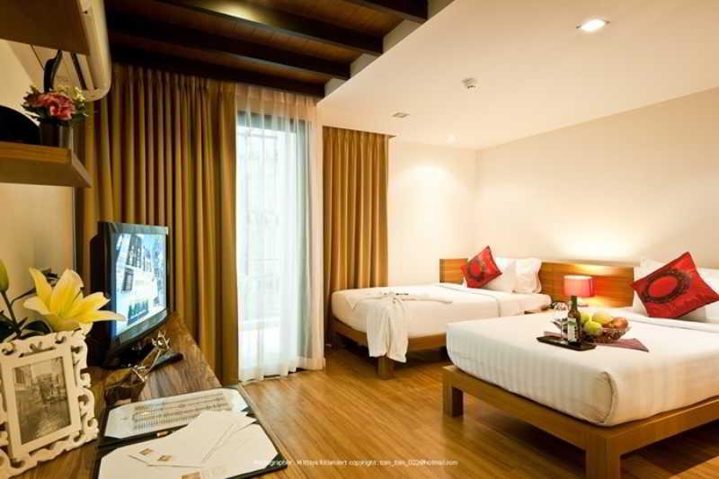 Amber Boutique Silom Hotel Bangkok Exterior foto